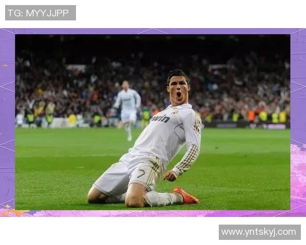 足球新一代球星崛起：偶像引领未来足球风潮与竞技革新